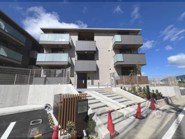 ＧＲＡＭＭ六地蔵Ｃ棟外観写真2