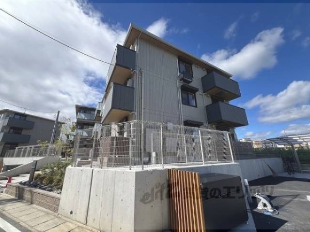 ＧＲＡＭＭ六地蔵Ｃ棟外観写真3