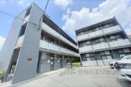 レオパレススプルース外観写真