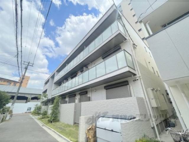 シャーメゾンリュエル八戸ノ里外観写真1