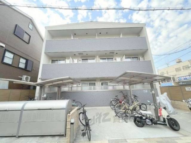 クリエオーレ小若江外観写真2