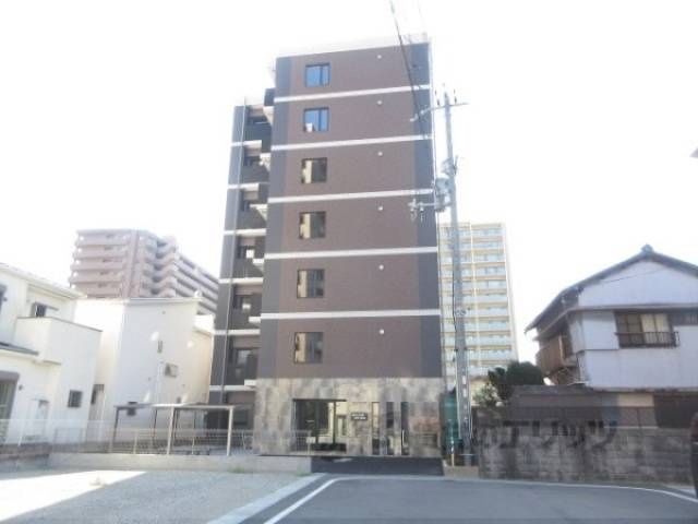 ベルヴィ石山外観写真3