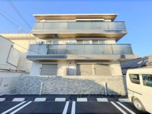 アイビー俊徳道外観写真2