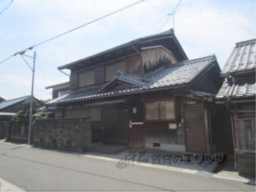 日野駅より徒歩39分 築35年7ヶ月 2階建の賃貸物件