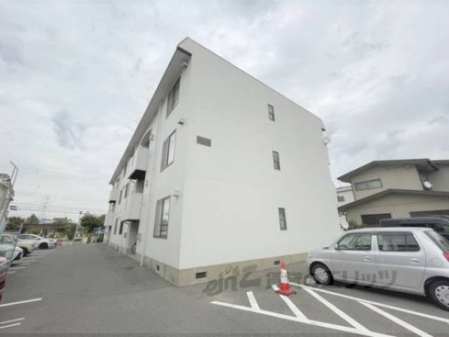 トリヴァンベール森外観写真3