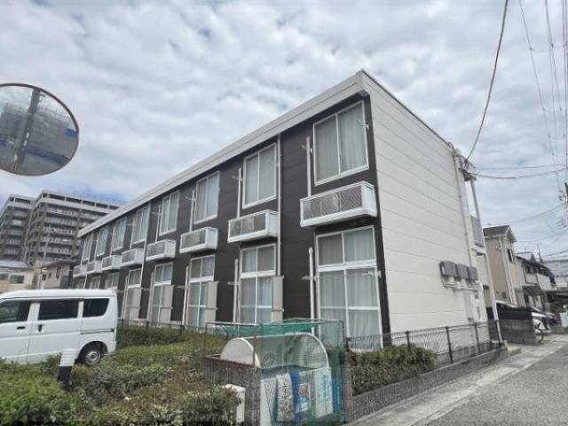 レオパレス政木外観写真2