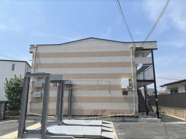 レオパレス淵ノ上公園外観写真2