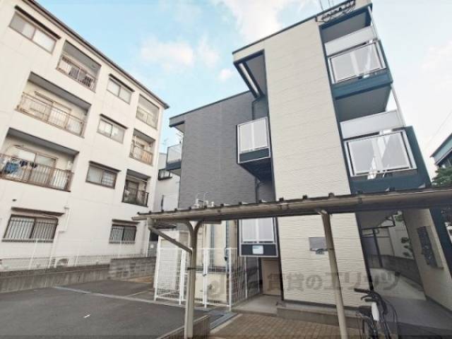 レオパレス妙楽外観写真3