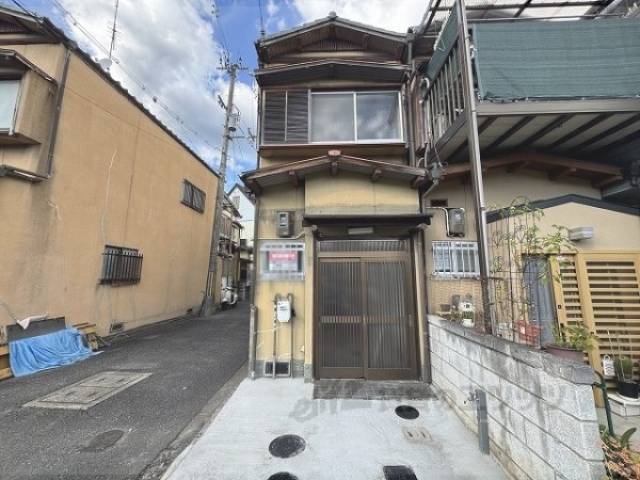 貸家外観写真1