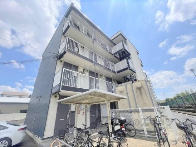 レオパレスＷｉｎｄ２外観写真2