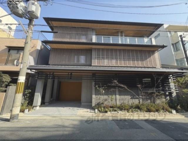 パ―チェ三条菊鉾町外観写真2