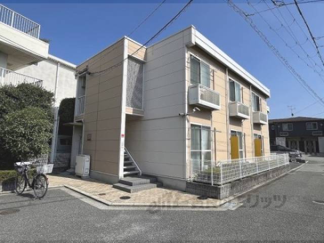 レオパレスプランドール２外観写真1