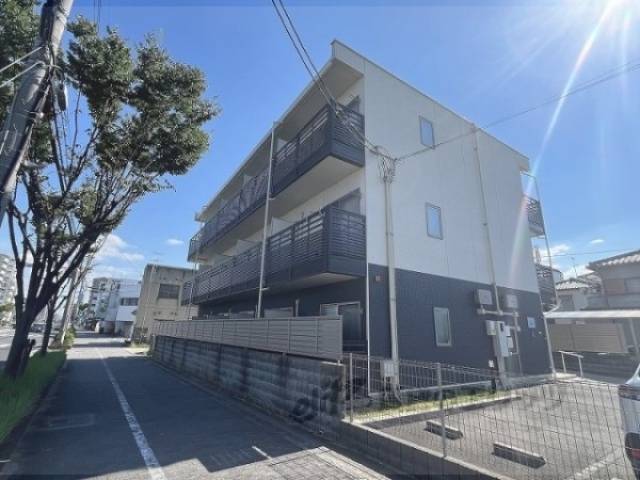 レオネクスト南本町外観写真2