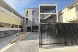 VINA山科WEST外観写真