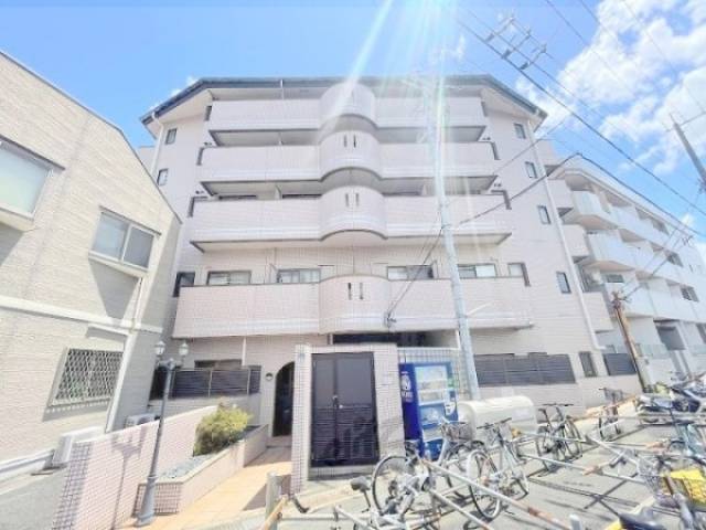 ベルジュネス外観写真2