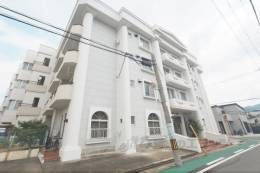 シャトー西村外観写真