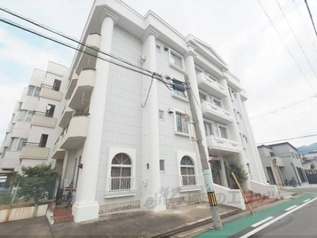 シャトー西村外観写真1