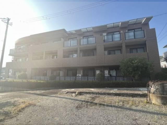 フォレスティア外観写真3