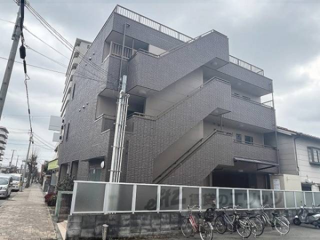 ＡＤＥＳＳＯ外観写真3