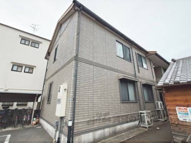 イナ　ガーデン外観写真3