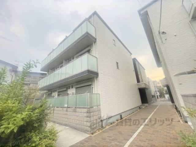 Ｓｈａｍａｉｓ　Ｎｏｉｘ　Ｅｓｐｏｉｒ外観写真1