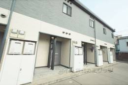 レオパレス後楽外観写真