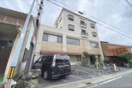 マンションアモリーノ外観写真