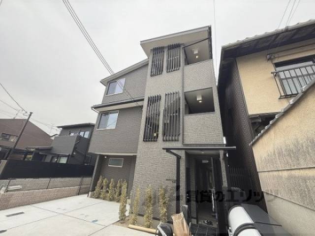 グランツ東福寺外観写真3