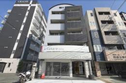 ONLY ONE小花外観写真