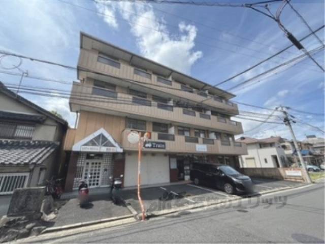 シティロイヤル高田市駅外観写真3