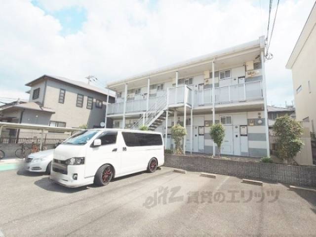 レオパレスJ＆S外観写真3