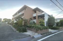 レジデンス口酒井外観写真