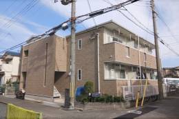 シス・アムール外観写真