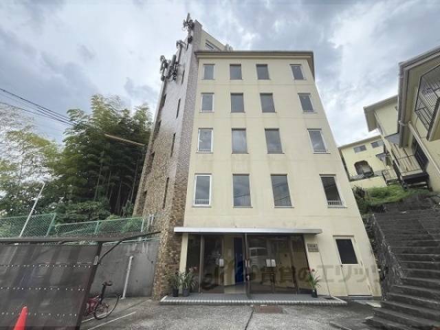 日ノ岡グリーンハイツ外観写真1