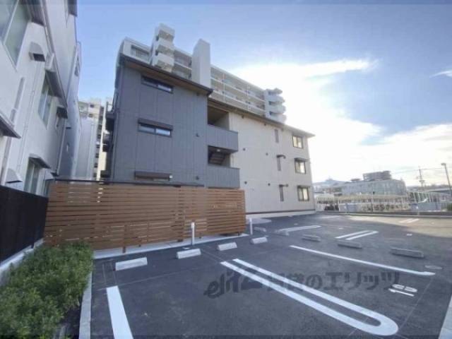 ヌーベル・ヴィ―侍従池外観写真2