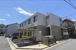 レオパレスｃｈｕＴＴｉ外観写真