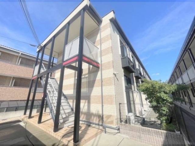 レオパレス千成１外観写真1