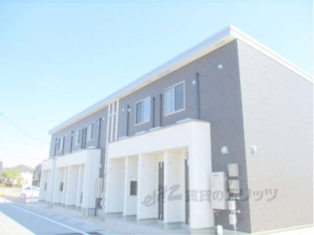 ＶＡＬＥＮＴＥ　ＳＡＺＡＮＡＭＩ外観写真2