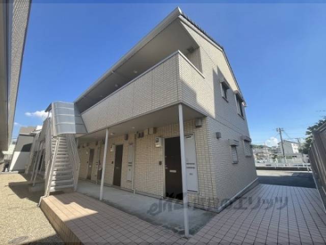 フロントハウスB棟外観写真2