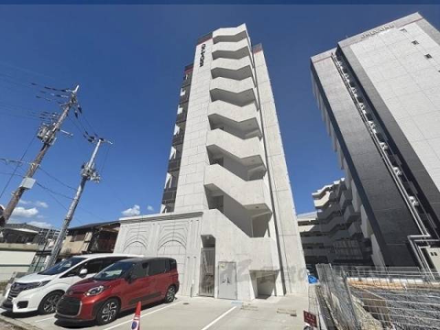 ONLYONE川西中央２外観写真1