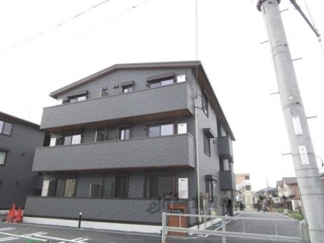 ボヌールメゾンｋａｓｕｇａ２外観写真3