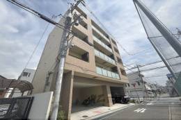 シュドペーシュ外観写真