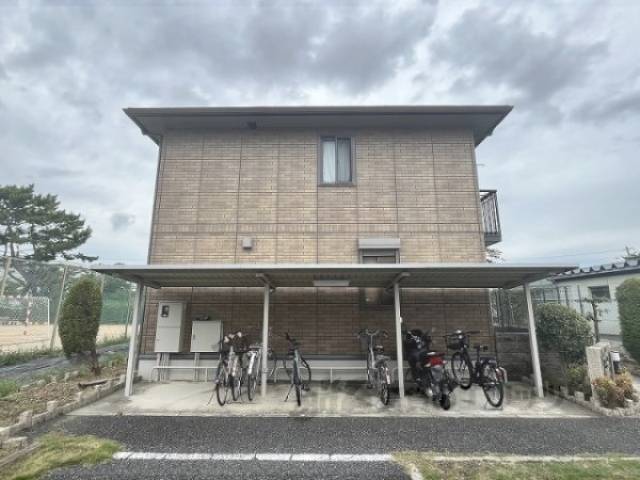 ル・ラルゴ外観写真3