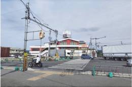 横田町75-1テナント外観写真