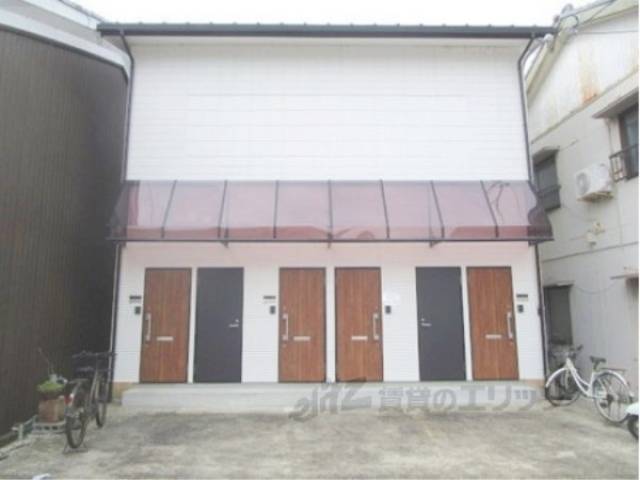 南呉服アパート外観写真1