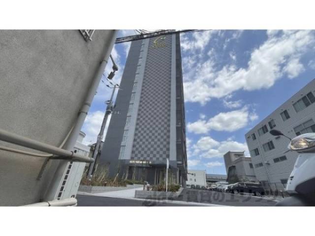 ファステート東大阪バレーナ外観写真3