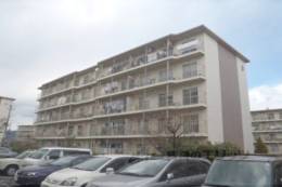 膳所ハイツ３号棟外観写真