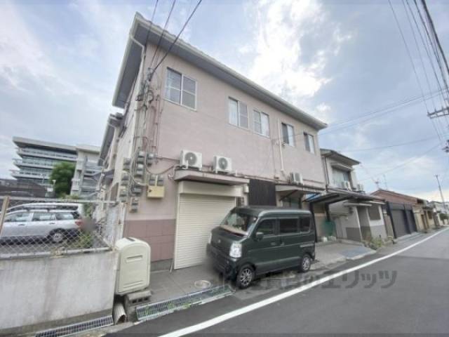 ナラパーク吉村外観写真1