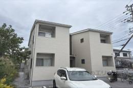 グラシア中藪外観写真