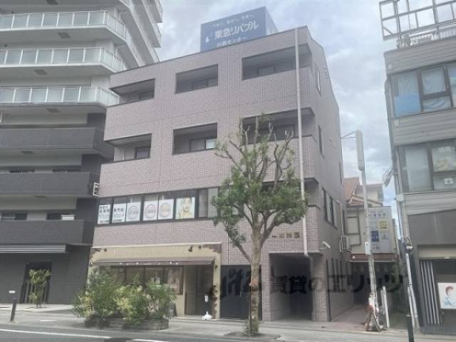 ラフィーネ川西外観写真2